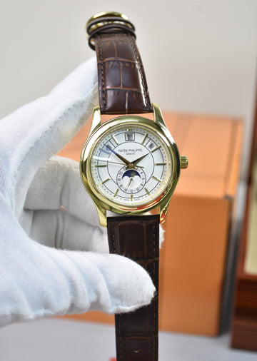 ANNUAL CALENDER AUTO 38MM GOLD WHITE