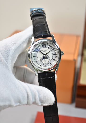 ANNUAL CALENDER AUTO 38MM SILVER WHITE