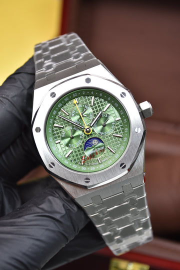 AP AUTO ROYAL OAK CALENDER PREPETUEL ALL SILVER  GREEN DAIL