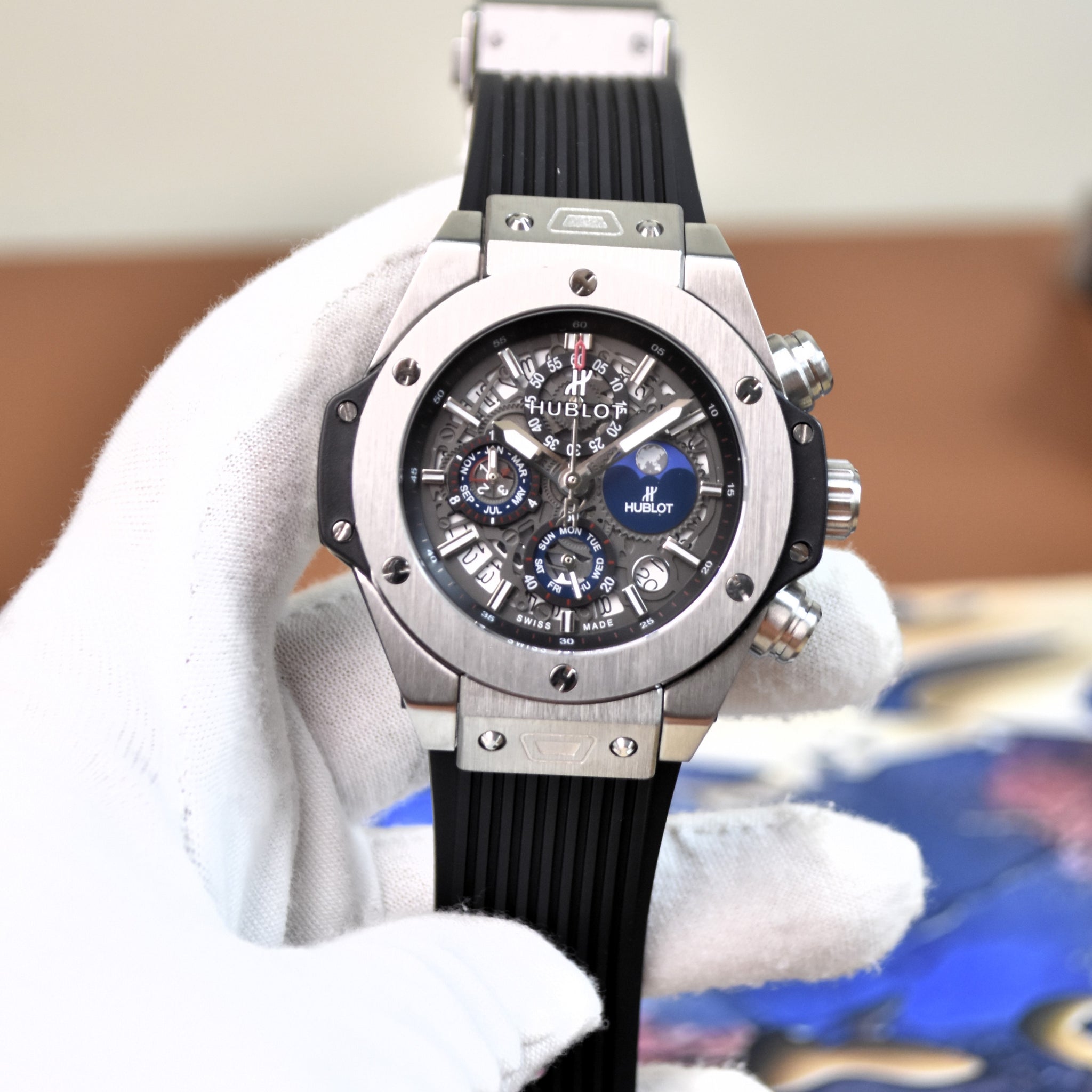BIGBANG CHRONO PVC SILVER BLACK DIAL
