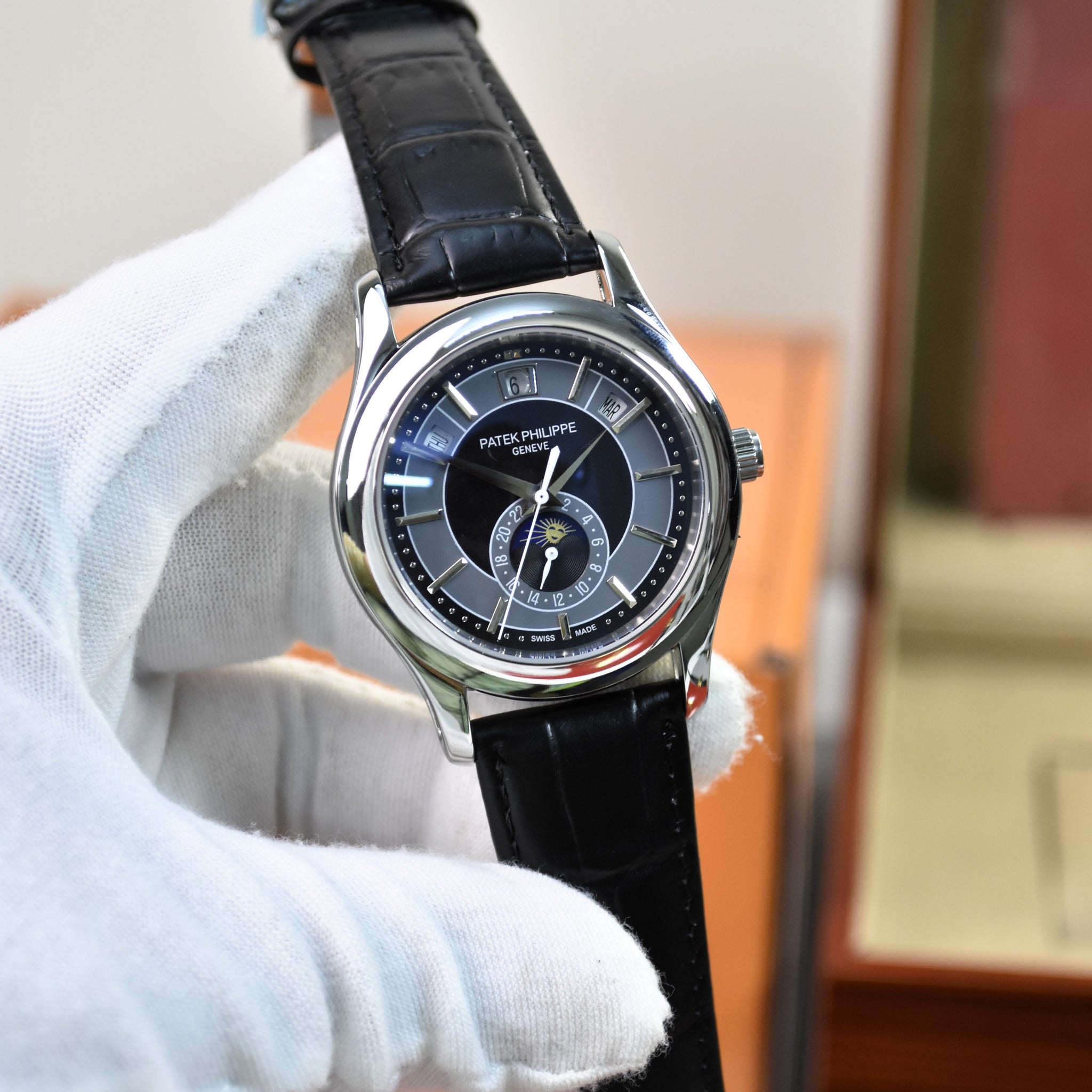 ANNUAL CALENDER AUTO 38MM SILVER BLACK GREY
