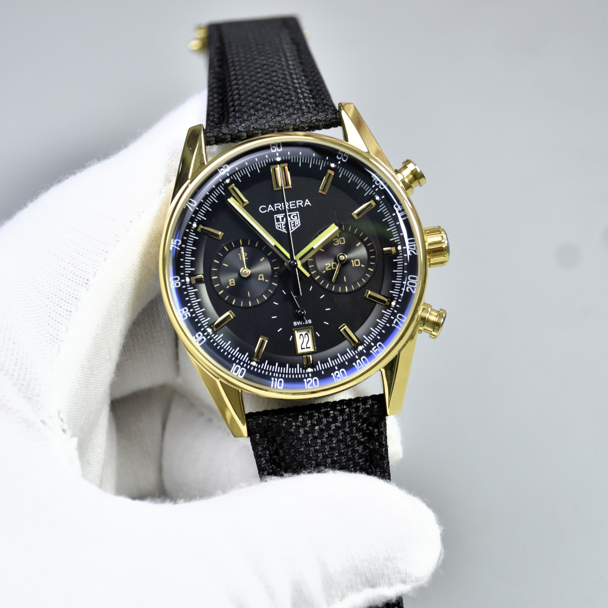 CARRERA TH20 NEW MODEL CHRONOGRAPH STRAP GOLD BLACK DAIL