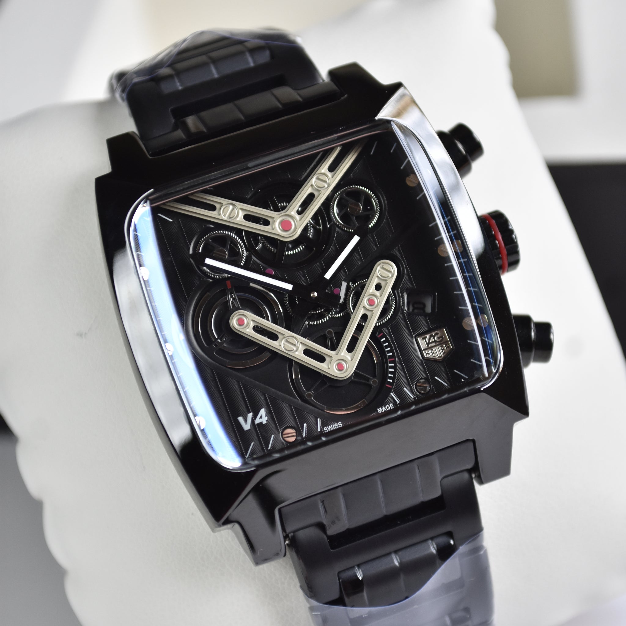 MONACO V4 CHAIN QUARTZ ALL BLACK..