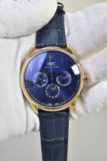 AUTOMATIC CHRONO POWER RESEVE ROSE BLUE