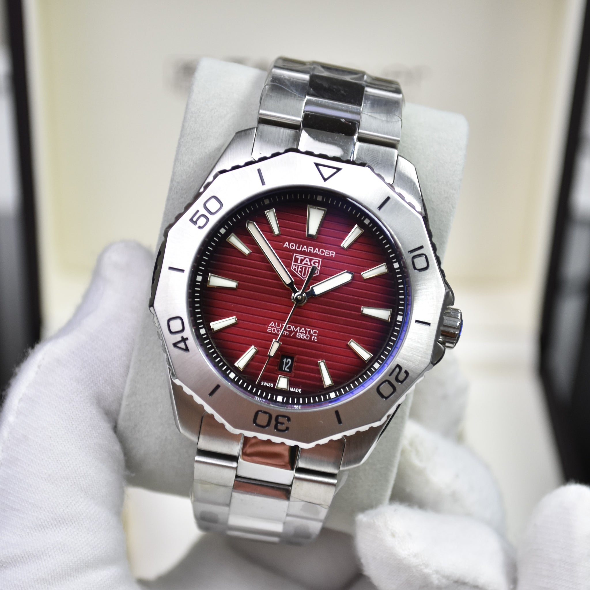TAG AQUARACER AUTO NEW CHAIN SILVER RED BLACK DAIL