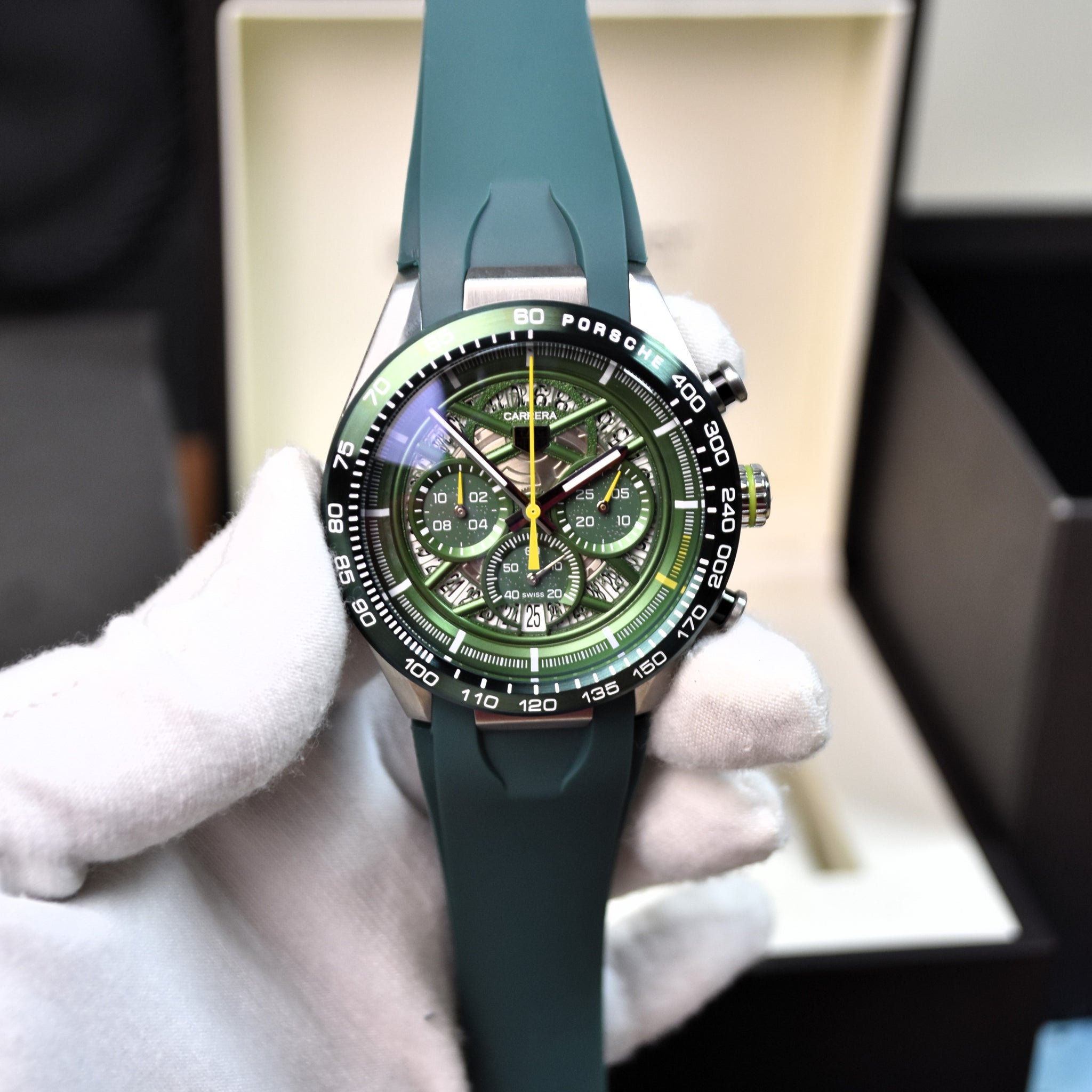 Porsche 963 New Chrono Quartz PVC Silver Green