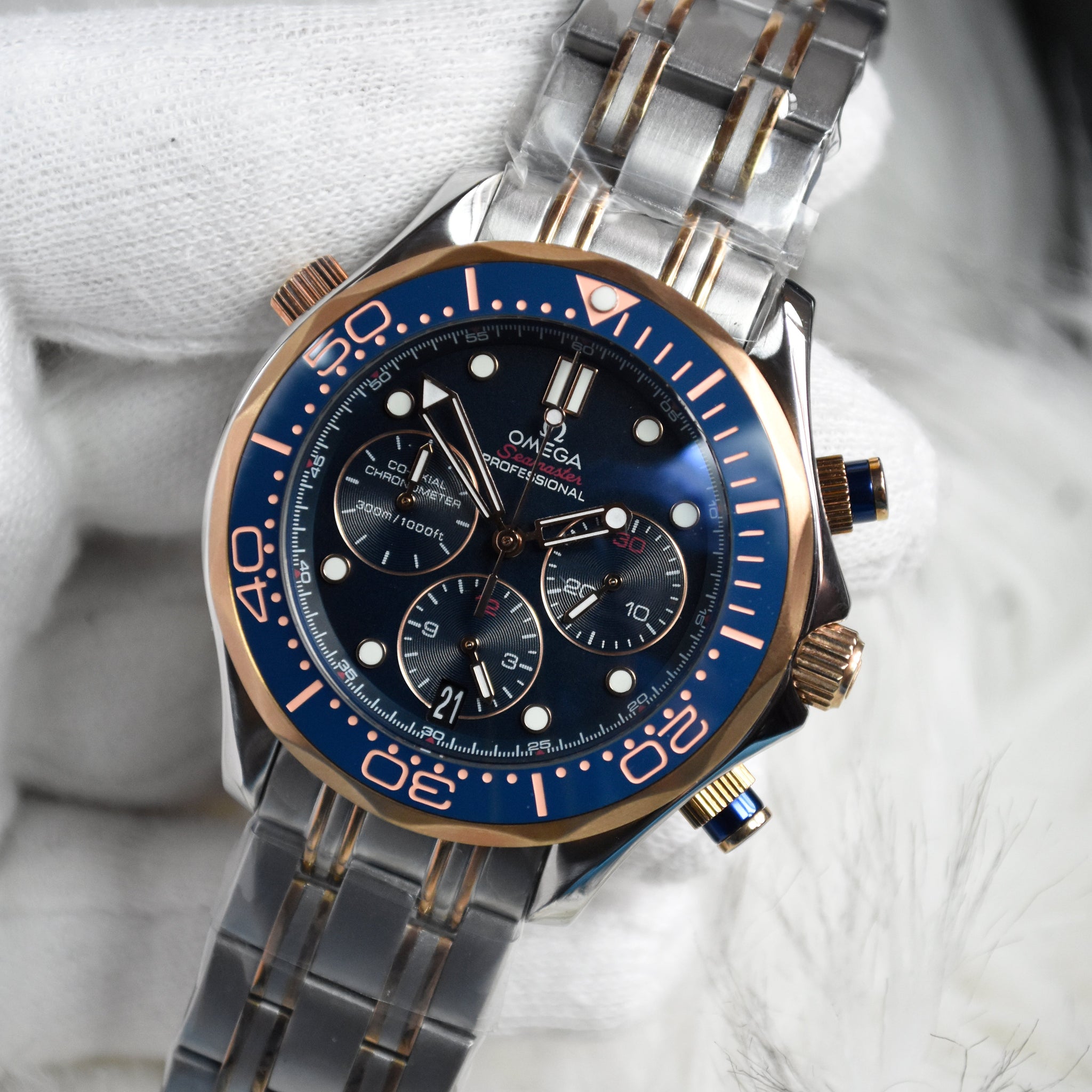 SEAMASTER CHRONOMETER TWOTONE CHRONOGRAPH